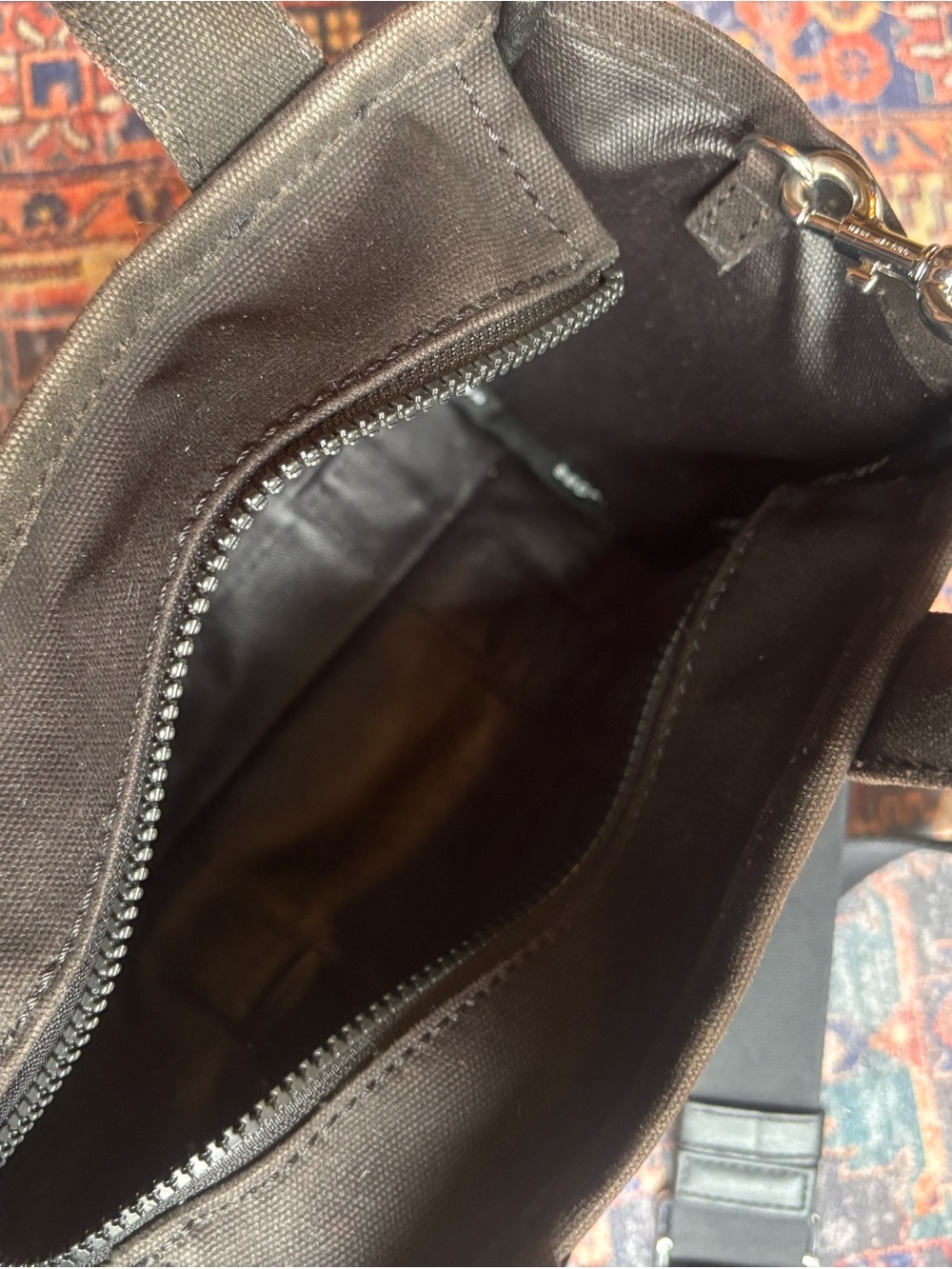 Marc Jacobs Black 'The Small Tote Bag' - Picture 13 of 13